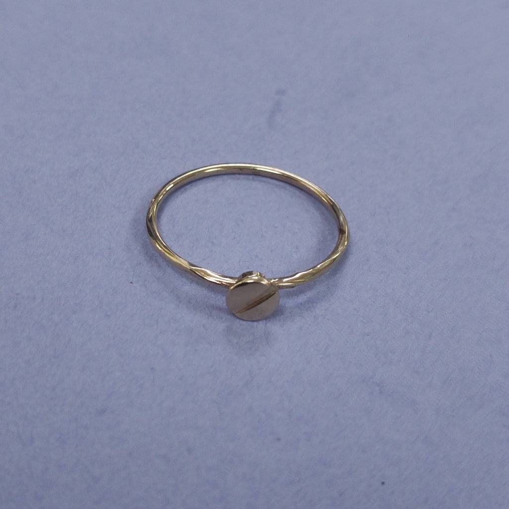 ANILLITO ORO 10 K 0.9 GRMS (SEMINUEVO)
