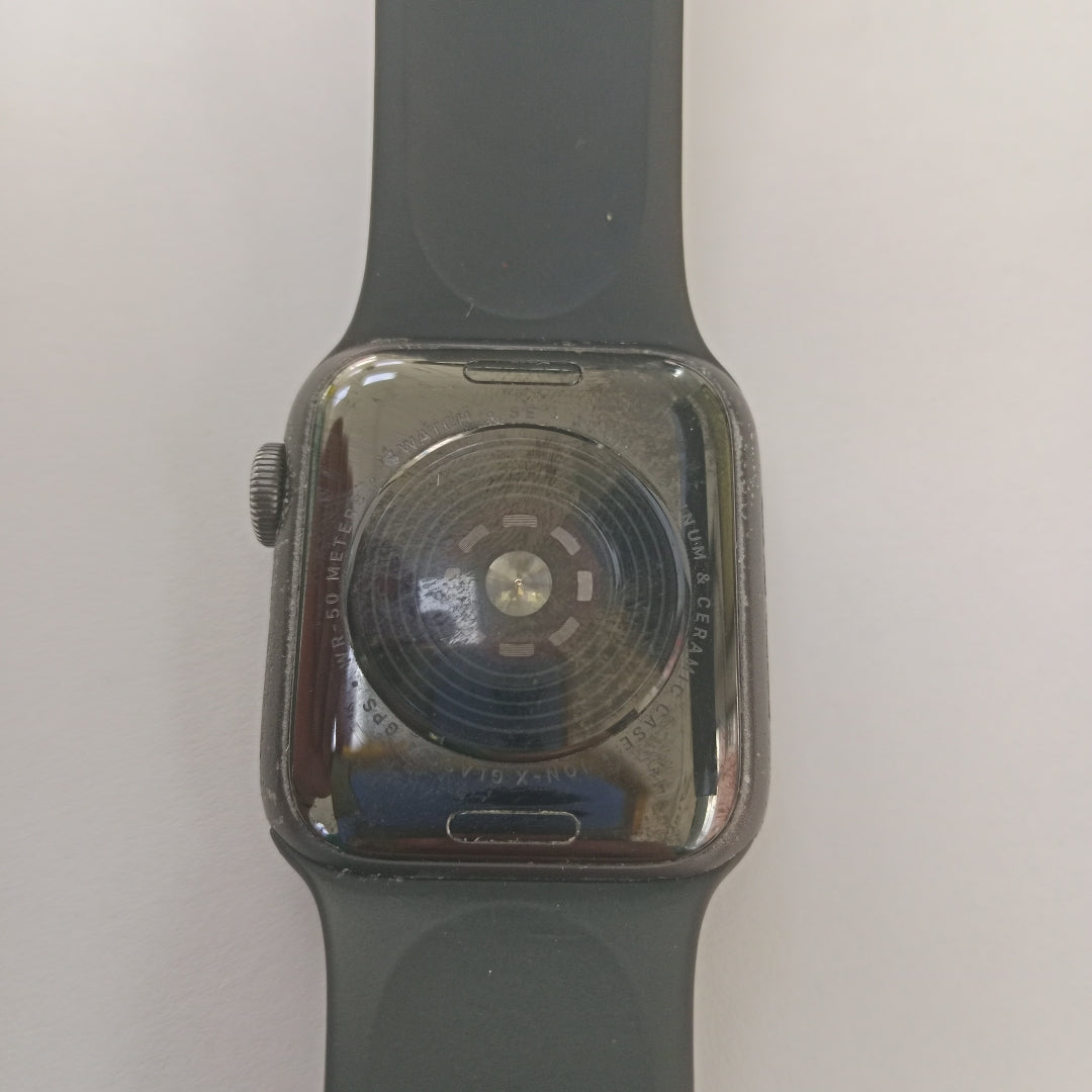 SMARTWATCH APPLE SE ALUMINIO A2351 40 MM GPS (SEMINUEVO)