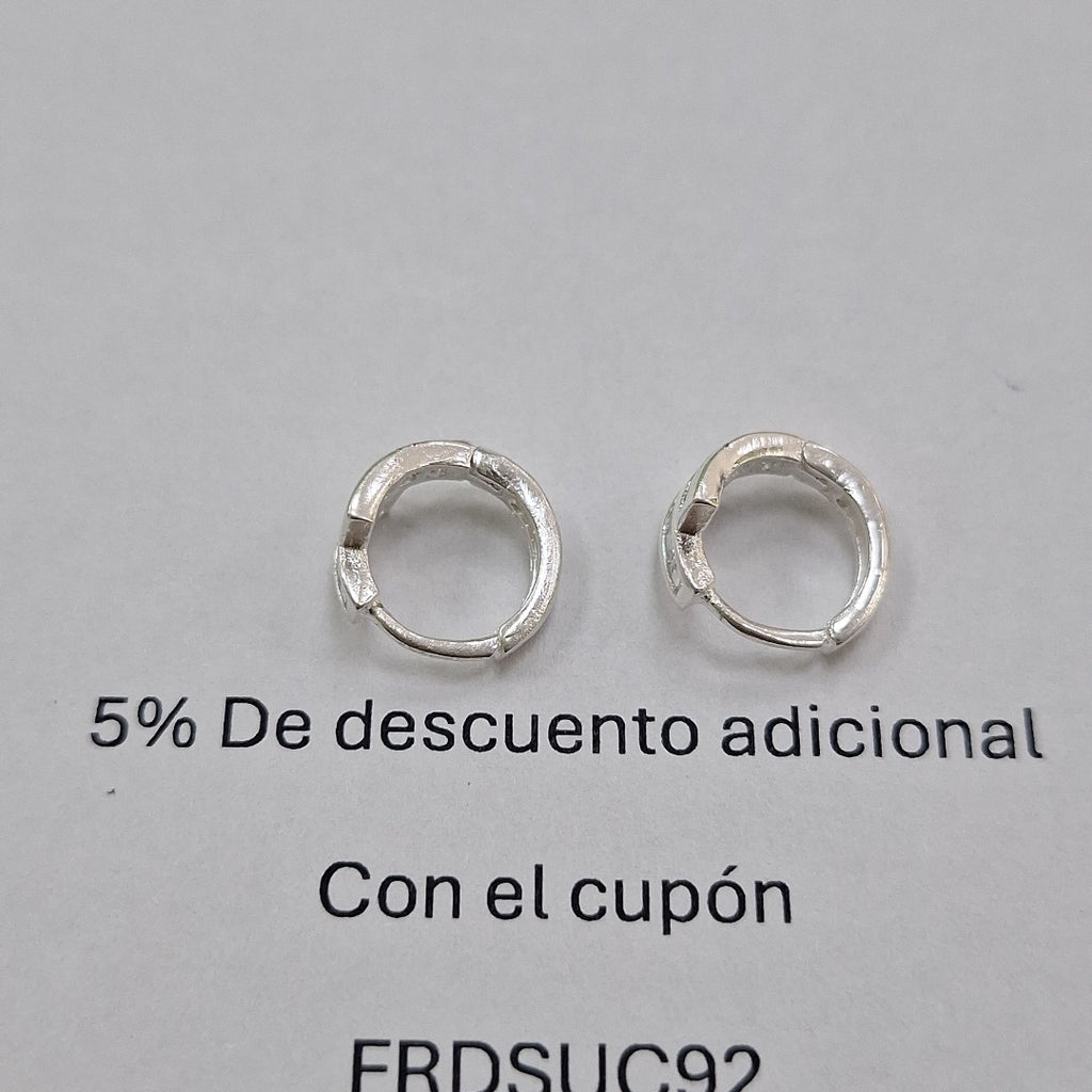 HUGGIES CIRCONIAS PLATA .925 1.9 GR (NUEVO)