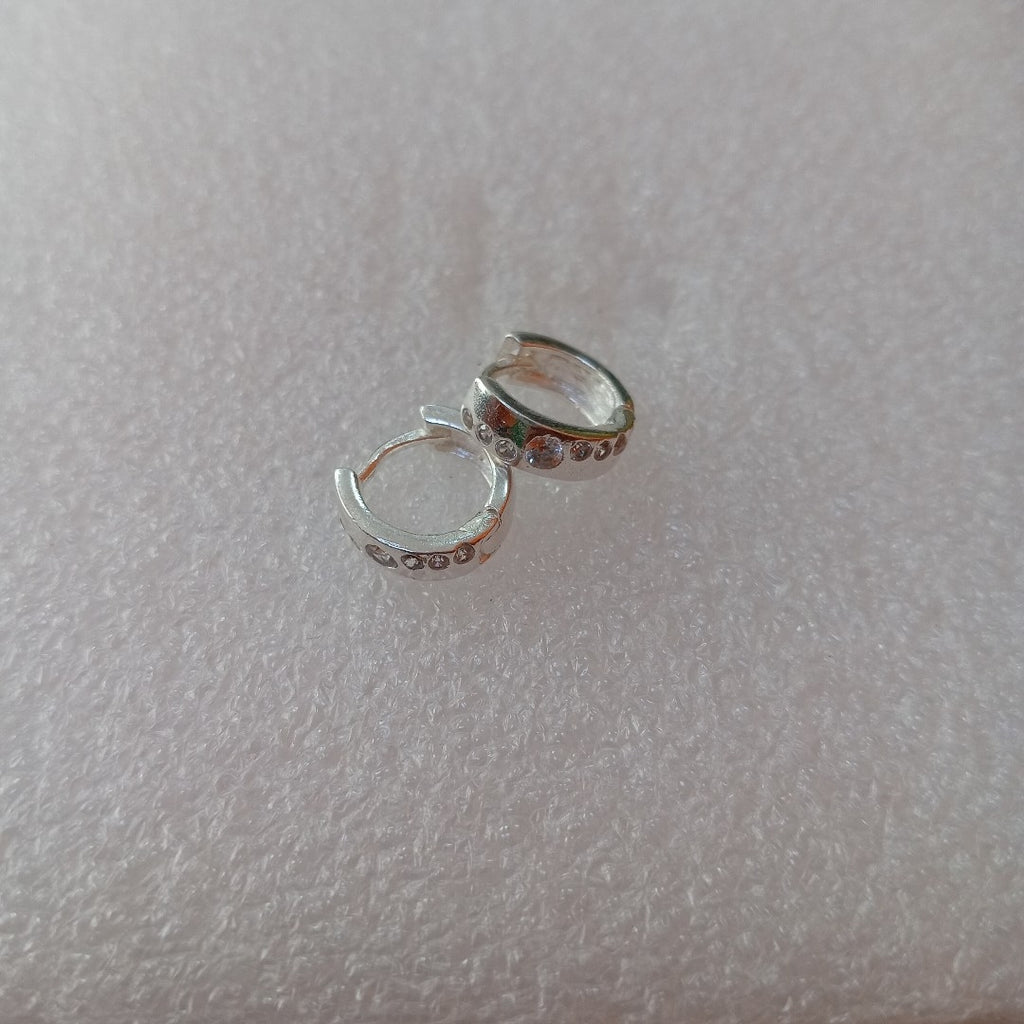 ARRACADAS C/CIRCONIAS PLATA .925 2.4 GR (NUEVO)
