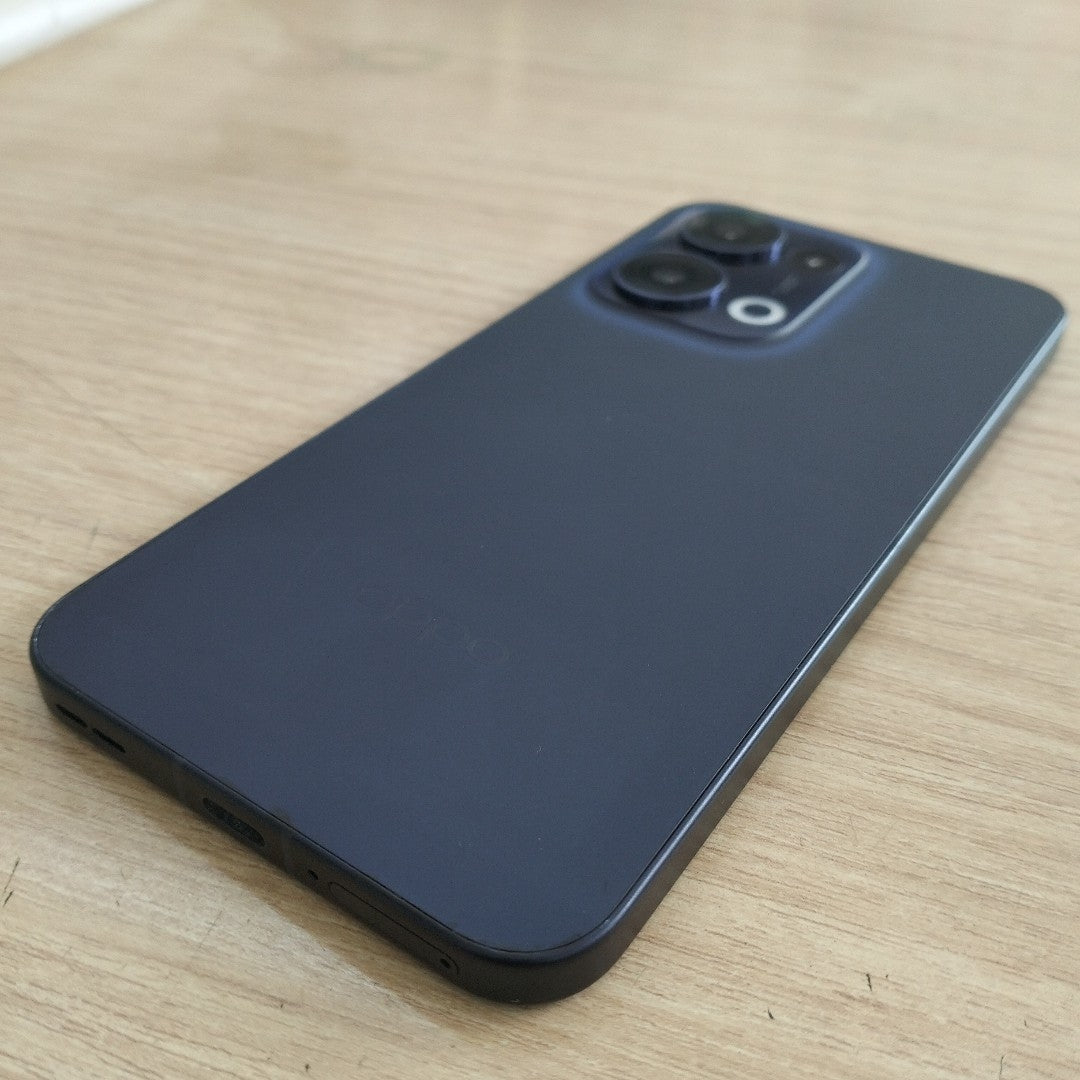 CELULAR OPPO RENO13 5G CPH2689 (2024) 512 GB 12 GB RAM (SEMINUEVO)