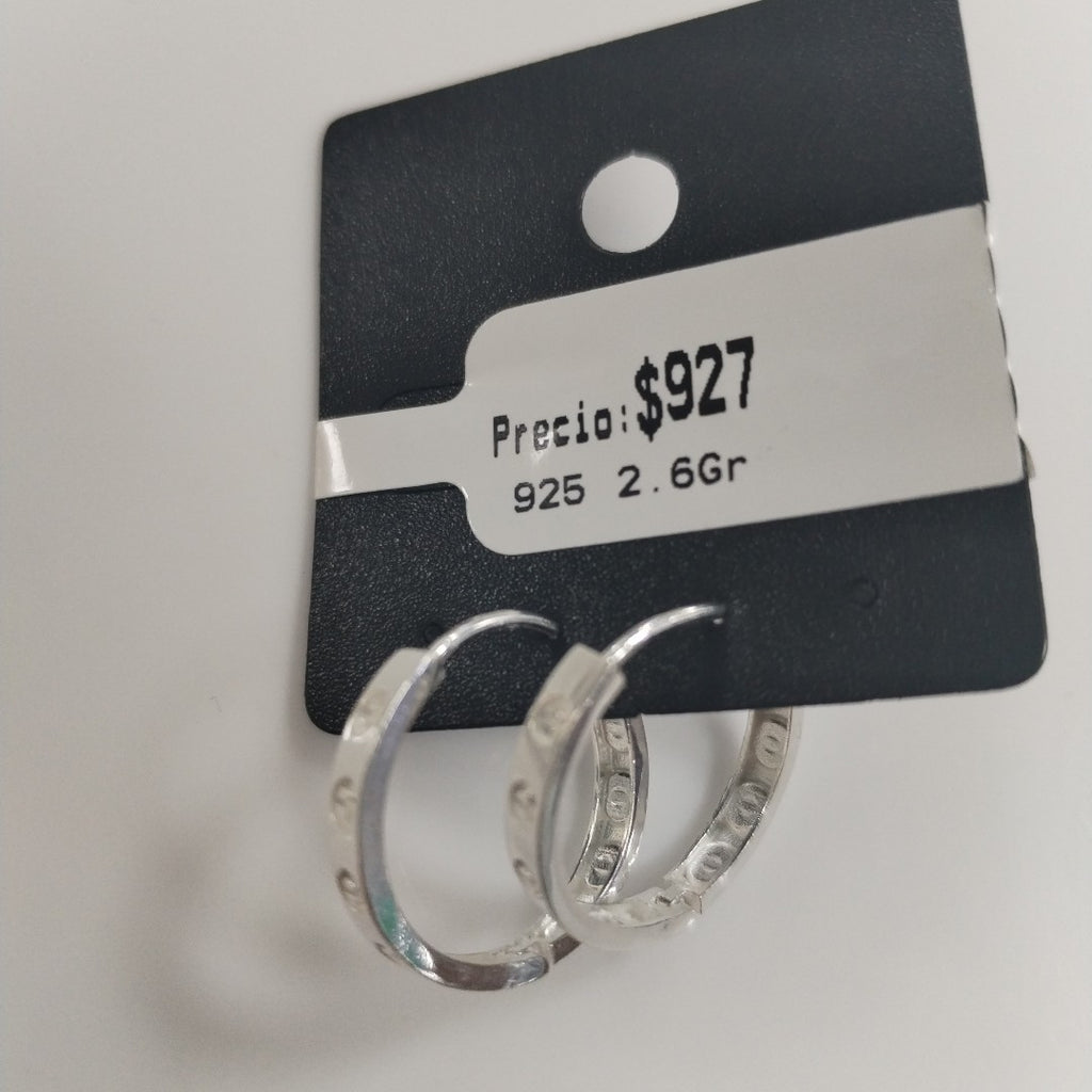 ARETES ARRACADAS FIG TORNILLOS PLATA .925 2.63 GR (NUEVO)
