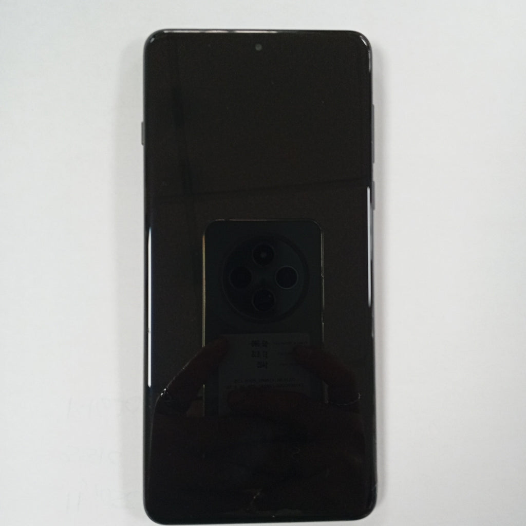 CELULAR OPPO FIND X8 PRO CPH2659 512 GB 16 GB RAM (SEMINUEVO)