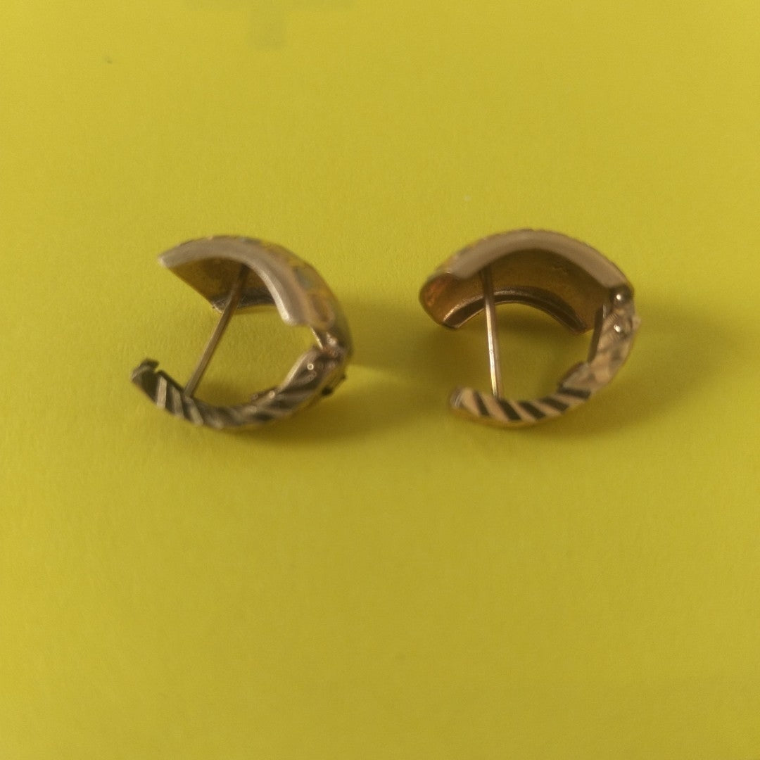 ARRACADAS PAR ORO 14 K 2.9 GRMS (SEMINUEVO)