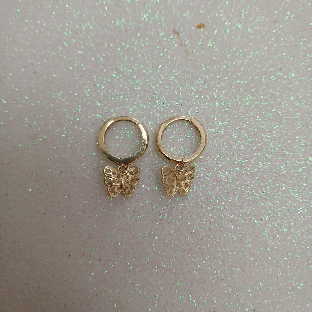 HUGGIES ORO 14K 2.3 (NUEVO)