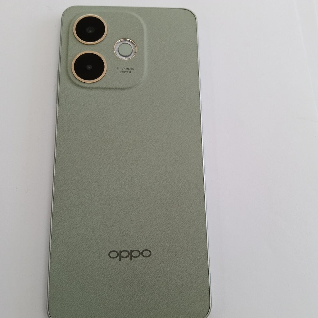 CELULAR OPPO A5 PRO CPH2711 (2025) 256 GB 8 GB RAM (SEMINUEVO)