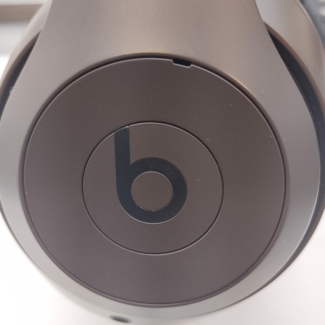 AUDIFONOS BEATS STUDIO PRO INALAMBRICO OVER EAR (SEMINUEVO)