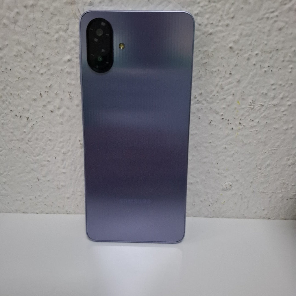 CELULAR SAMSUNG GALAXY A07 SM-A075M (2025) 64 GB 4 GB RAM (SEMINUEVO)