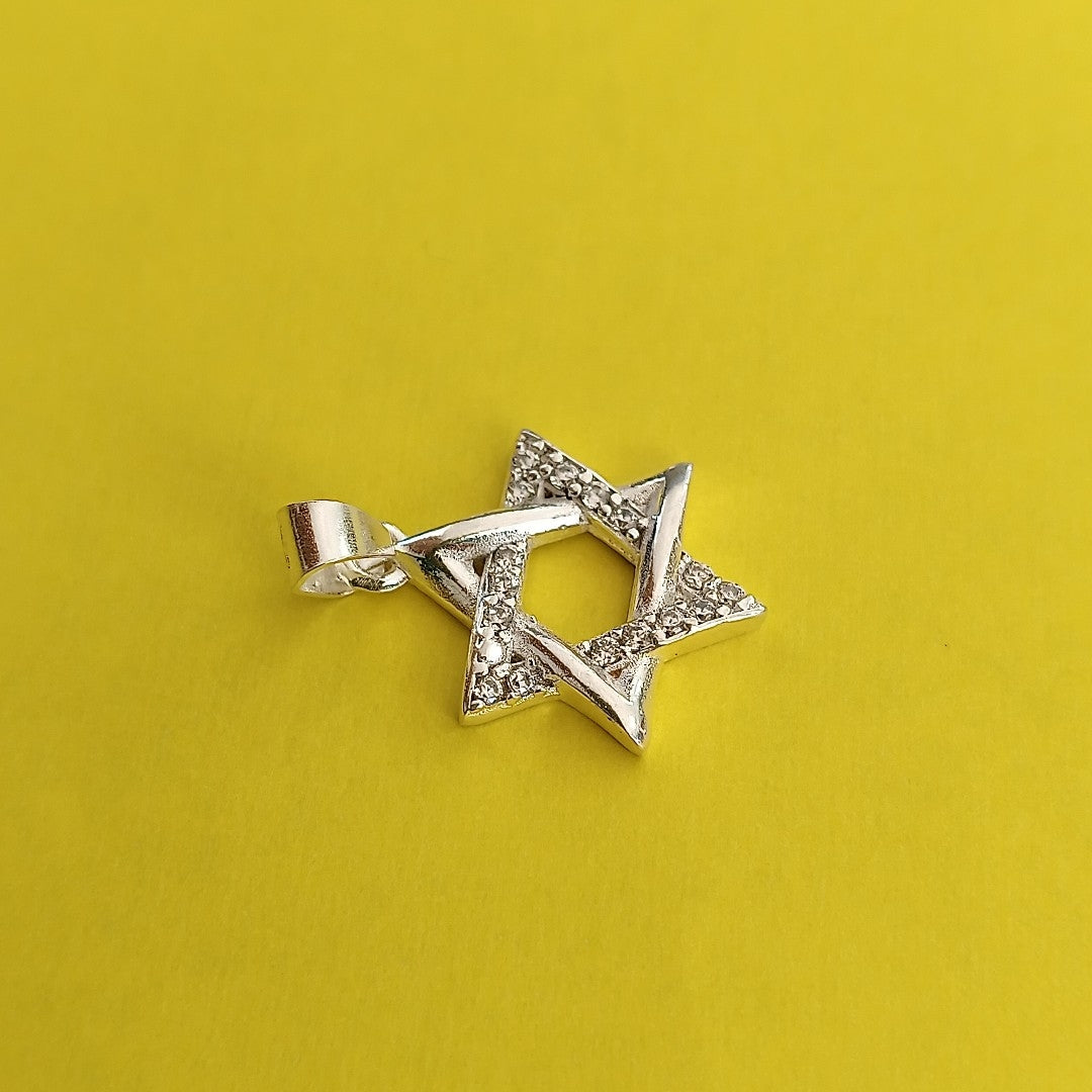 DIJE ESTRELLA DE DAVID C/CIRCONIAS PLATA .925 2.6 GR (NUEVO)