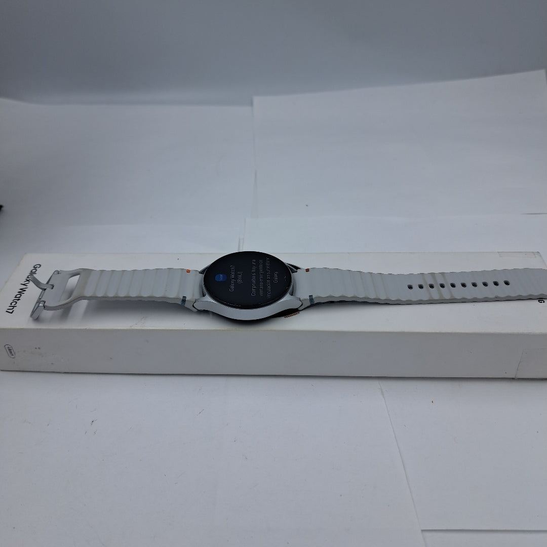 SMARTWATCH SAMSUNG GALAXY WATCH 7 SM-L310 44 MM GPS (SEMINUEVO)