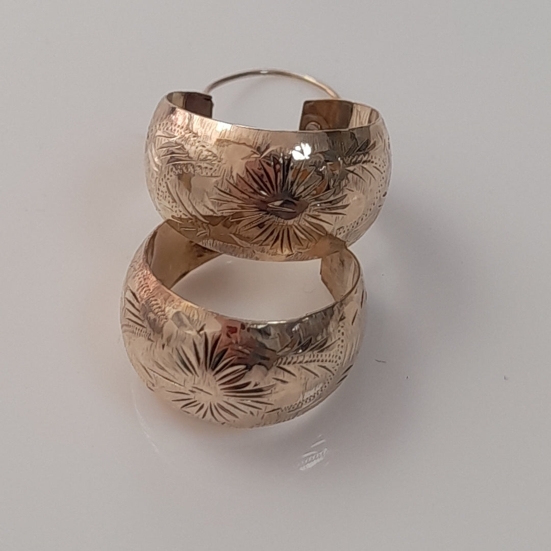 ARRACADAS PAR ORO 8 K 2,60 GRMS (SEMINUEVO)