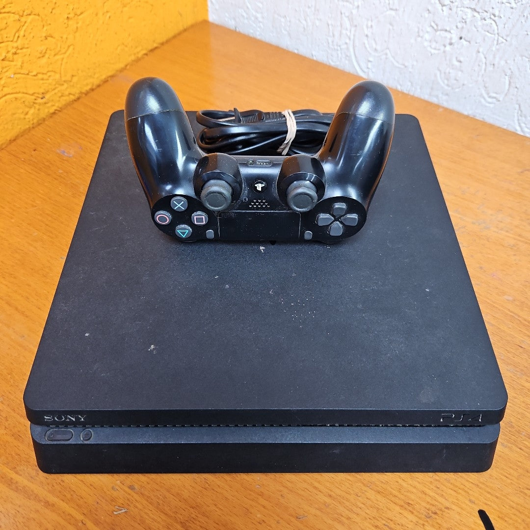 CONSOLA DE VIDEOJUEGO SONY PS4 SLIM 1 TB