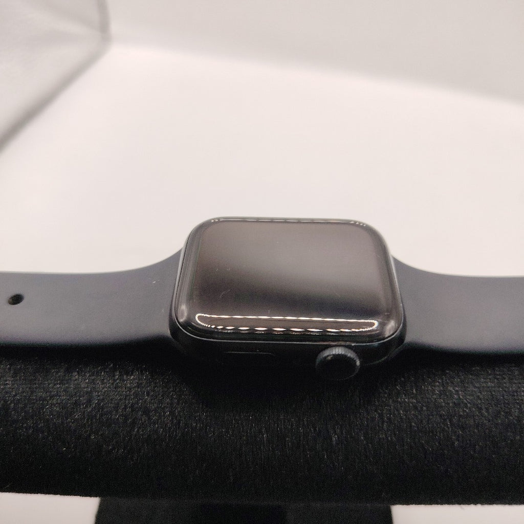 SMARTWATCH APPLE SE 2 ALUMINIO A2723 44 MM GPS (SEMINUEVO)