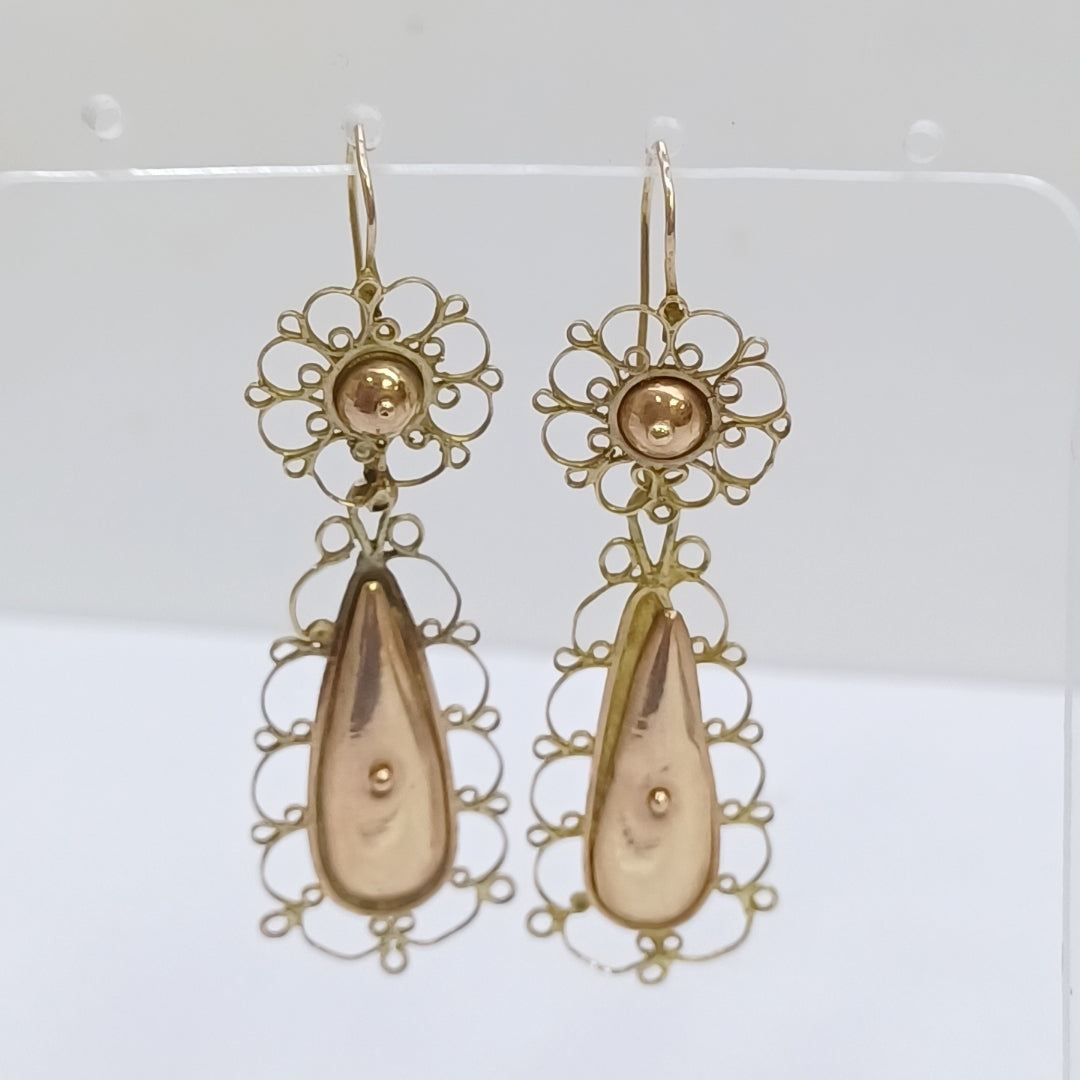 ARETES PAR ORO 8 K 3.1 GRMS (SEMINUEVO)