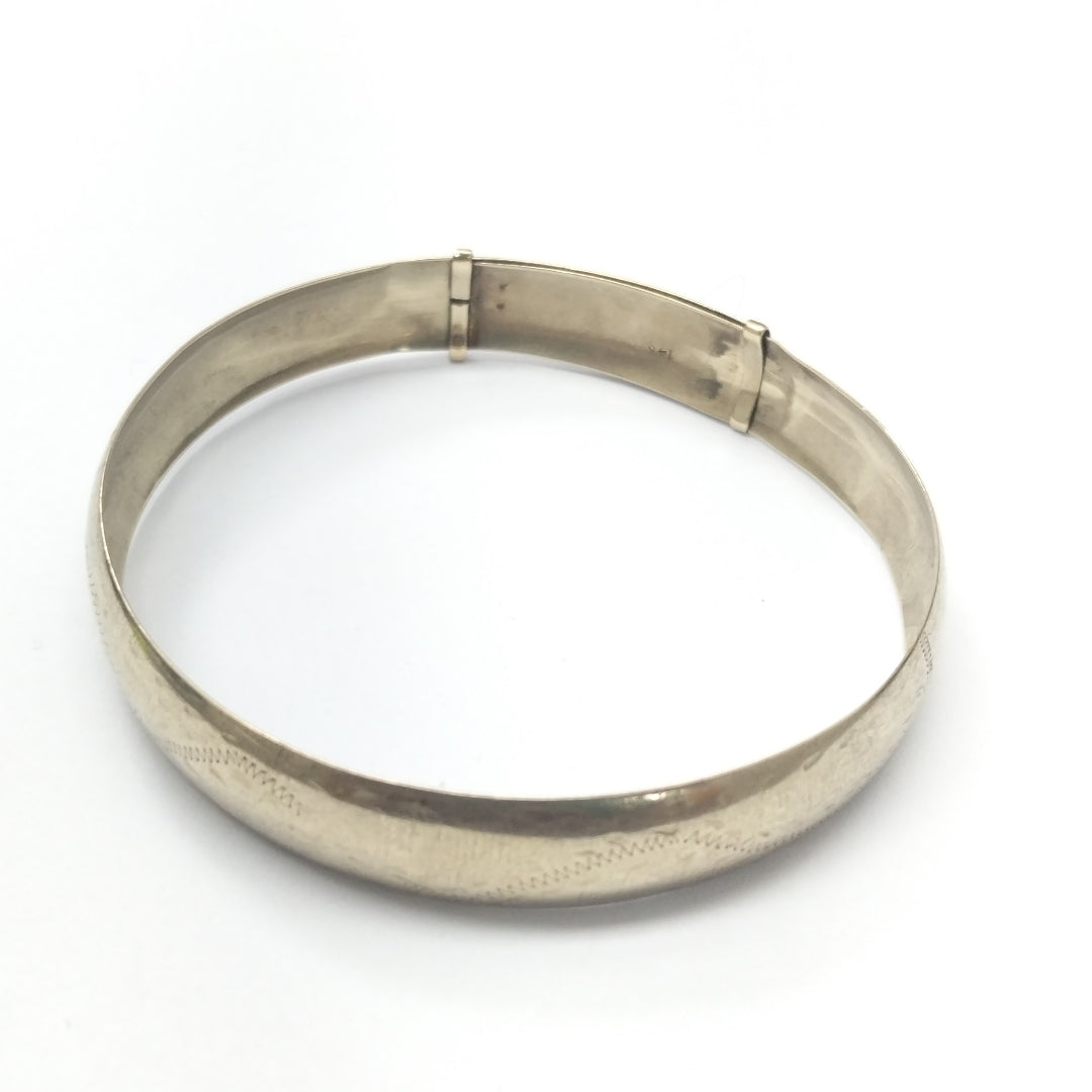 PULSERA RIGIDA ORO 14 K 13.4 GRMS (SEMINUEVO)