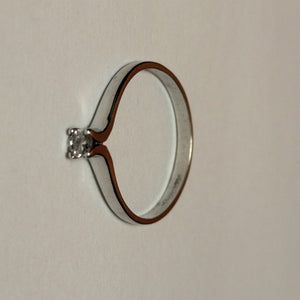 SOLITARIO ORO 14 K 1.5 GRMS (SEMINUEVO)