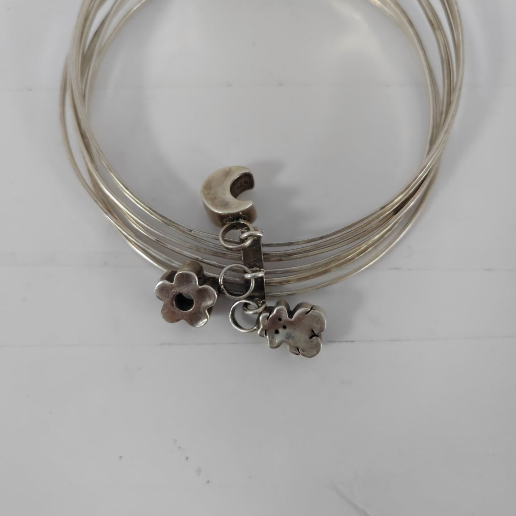PULSERA RIGIDA PLATA 26.1 GRMS (SEMINUEVO)
