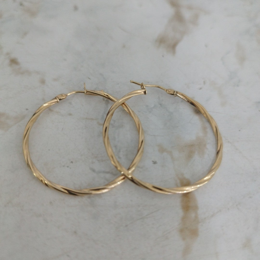 ARETES PAR ORO 14 K 1.1 GRMS (SEMINUEVO)