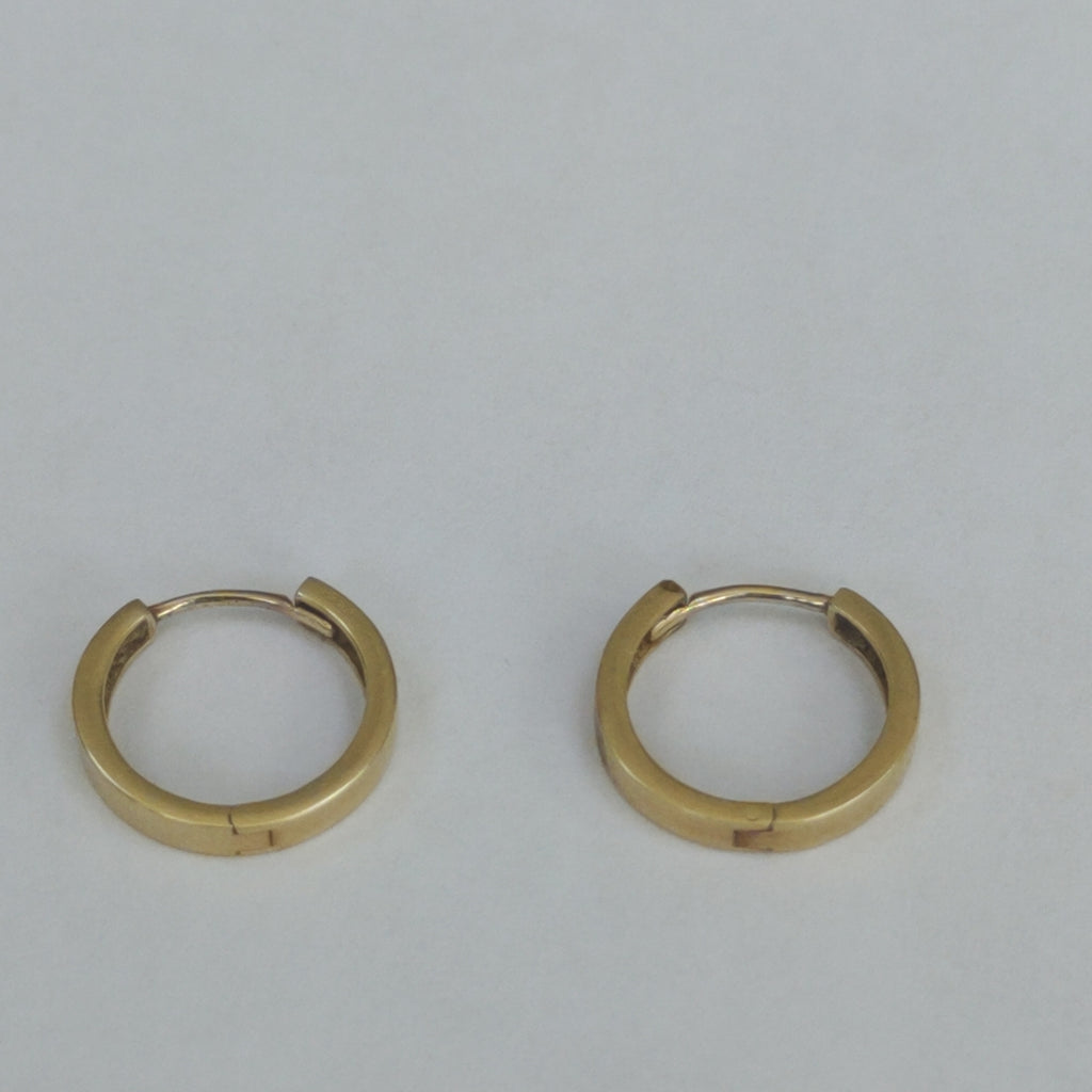 ARRACADAS PAR ORO 10 K 1.4 GRMS (SEMINUEVO)