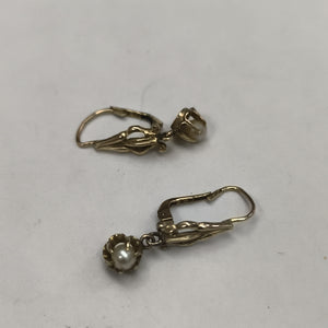 ARETES PAR ORO 8 K 2.6 GRMS (SEMINUEVO)