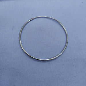 PULSERA RIGIDA ORO BLANCO 10 K 1.9 GRMS (SEMINUEVO)