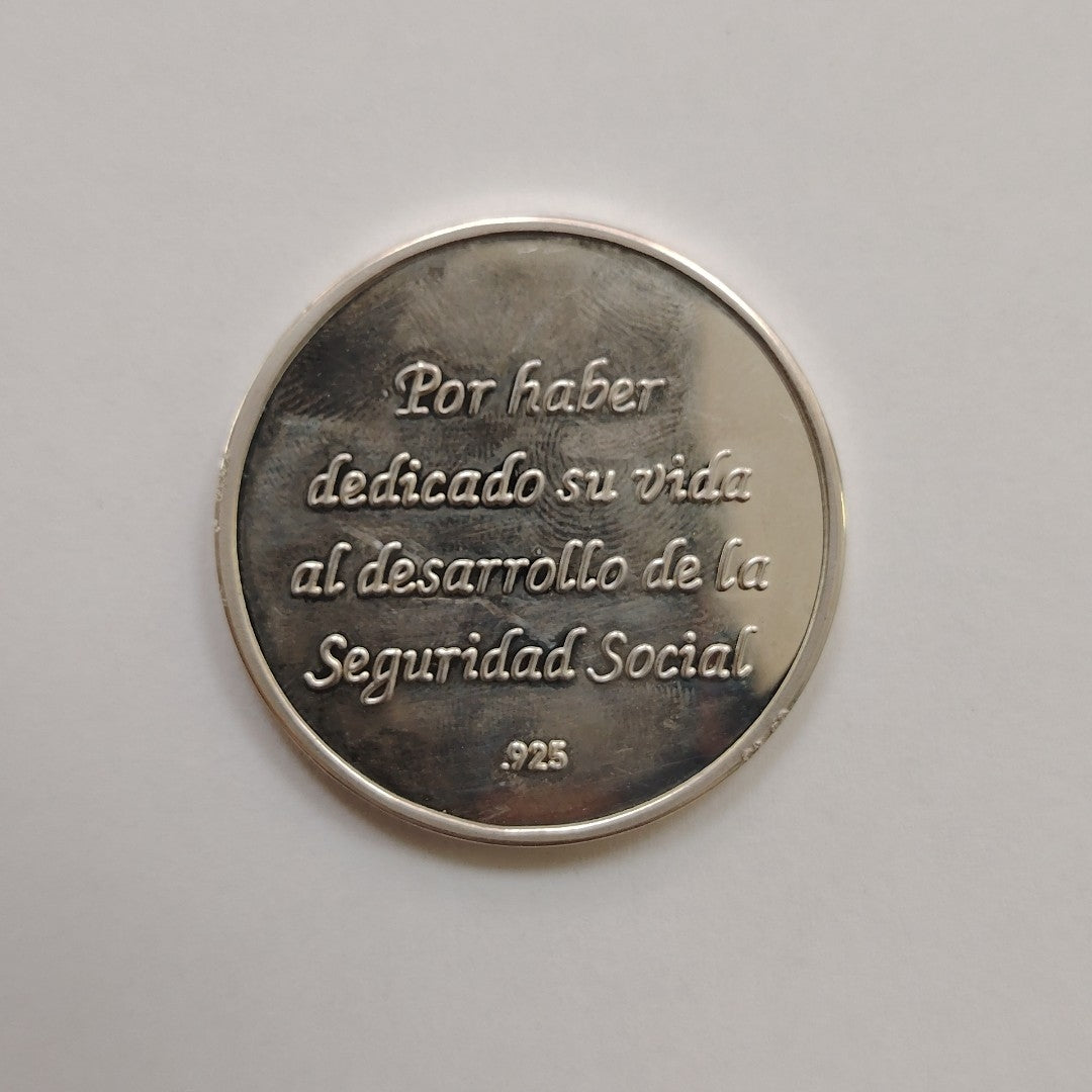 MEDALLA CONMEMORATIVA PLATA 34.4 GRMS (SEMINUEVO)