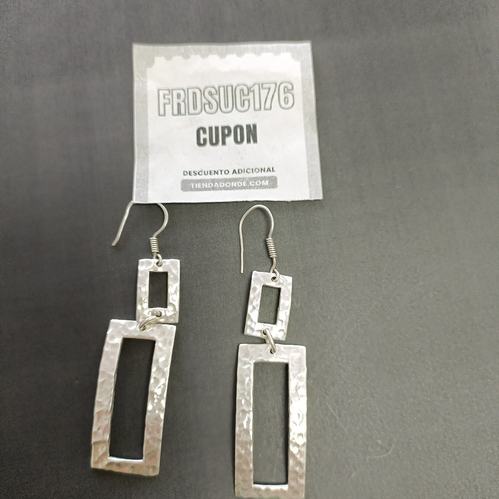 ARETES PAR PLATA 10.4 GRMS (SEMINUEVO)