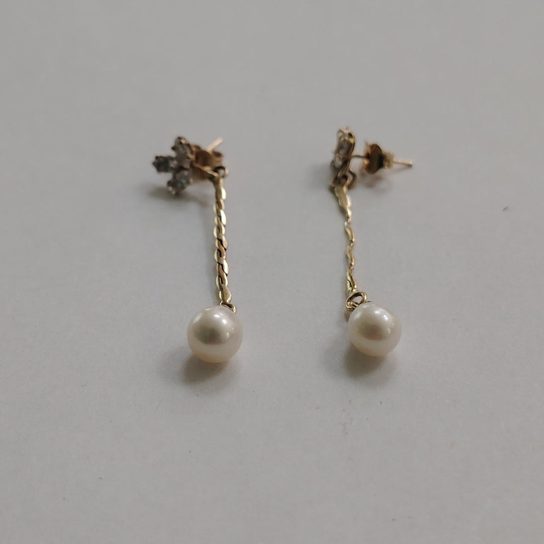 ARETES PAR ORO 14 K 1.7 GRMS (SEMINUEVO)
