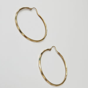ARRACADAS PAR ORO 14 K 3.1 GRMS (SEMINUEVO)