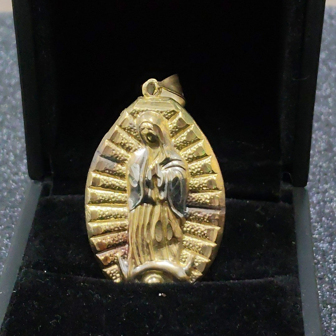 DIJE ORO 10 K 5,20 GRMS (SEMINUEVO)