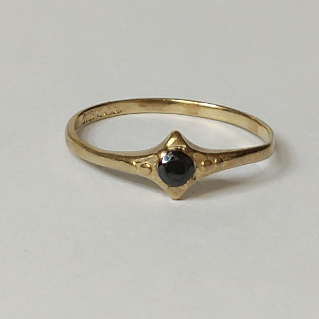 ANILLITO ORO 10 K 0,90 GRMS (SEMINUEVO)