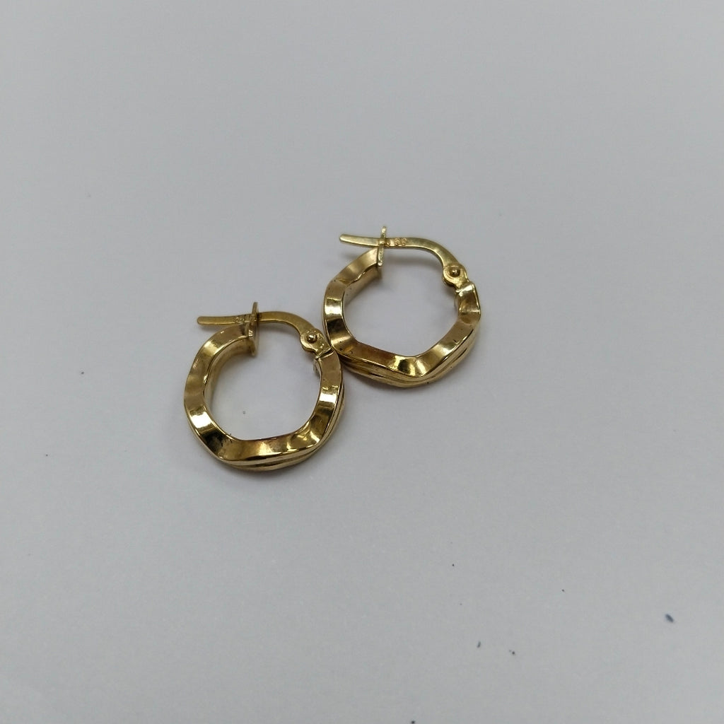 ARRACADAS PAR ORO 10 K 1 GRMS (SEMINUEVO)