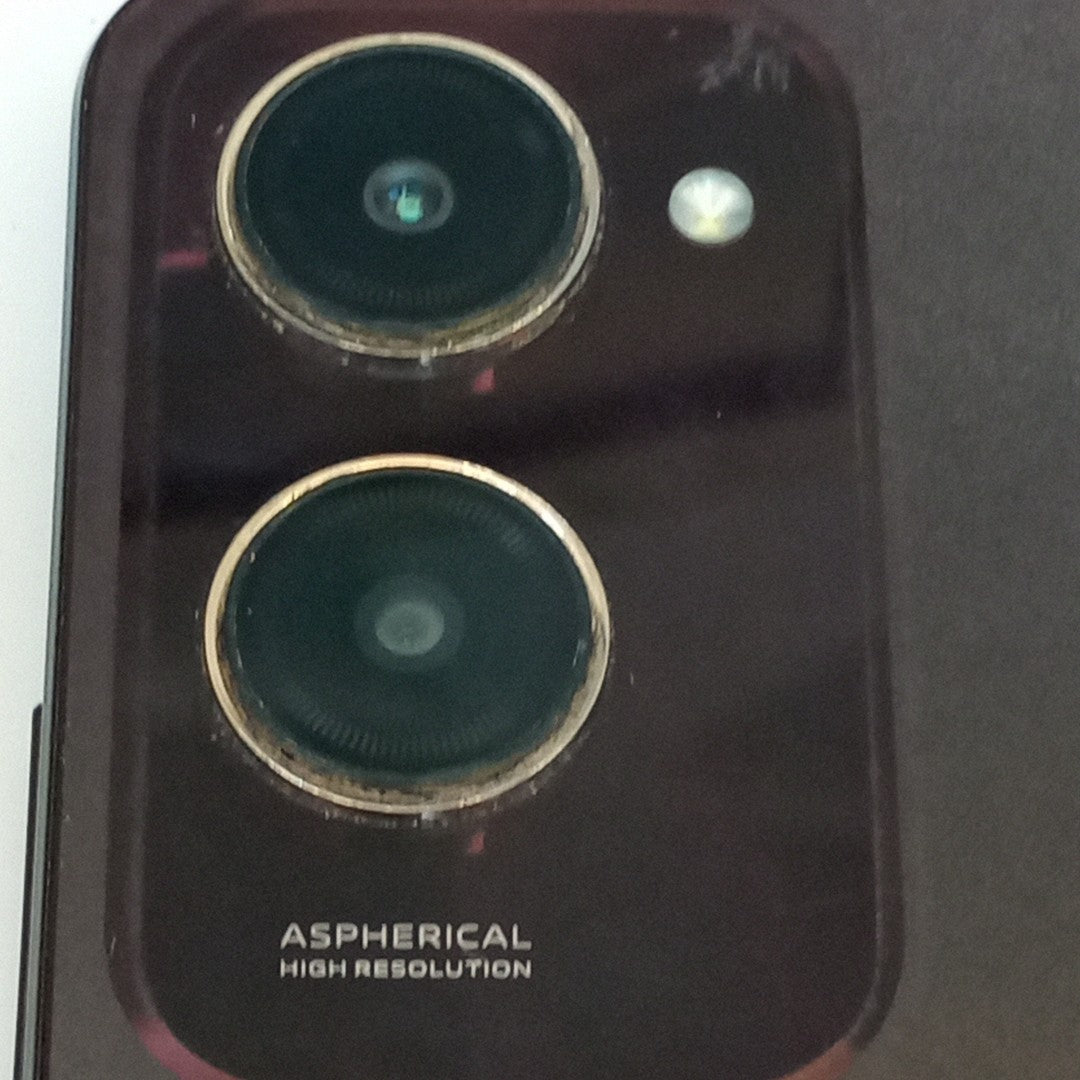 CELULAR VIVO Y18 V2333 256 GB 8 GB RAM (SEMINUEVO)
