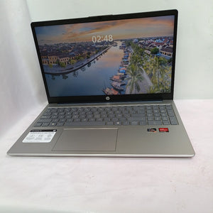 LAPTOP HP 15-FC0230LA (2025) 512 GB SSD 8 GB RAM (SEMINUEVO)
