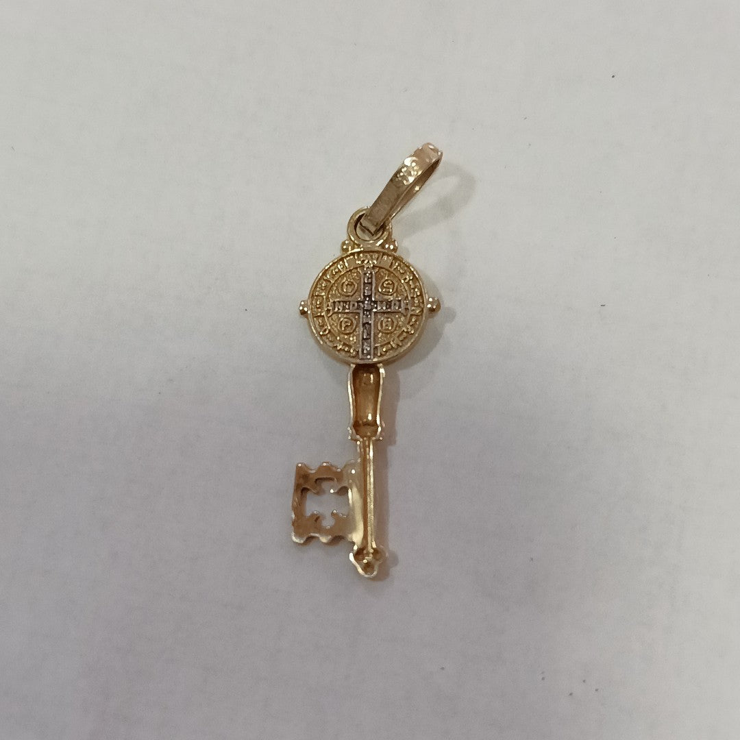 DIJE ORO 10 K 1.1 GRMS (SEMINUEVO)