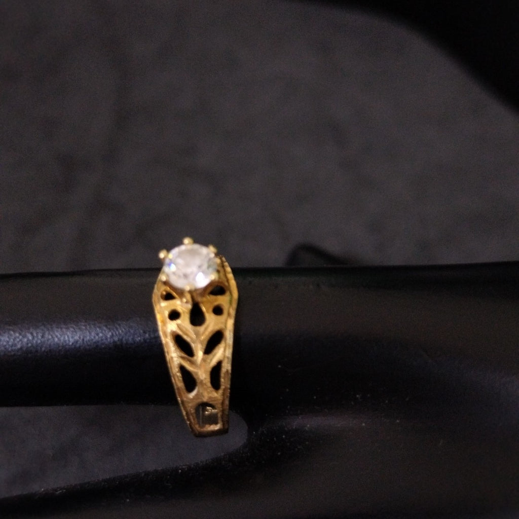 SOLITARIO ORO 14 K 1.8 GRMS (SEMINUEVO)