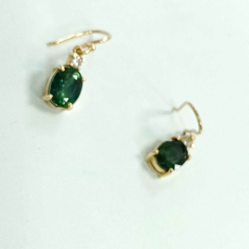 ARETES PAR ORO 14 K 4 GRMS (SEMINUEVO)