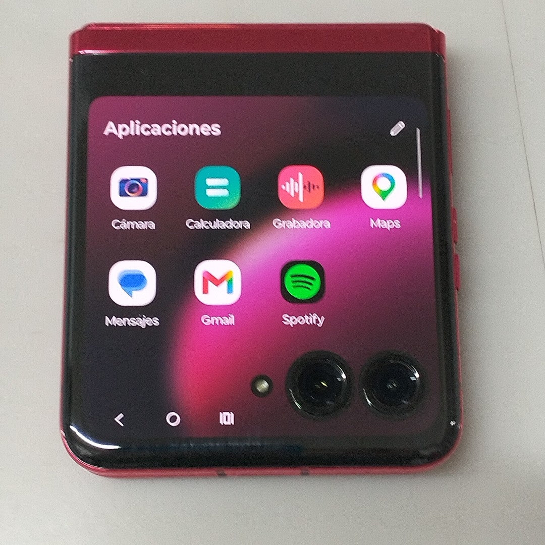 CELULAR MOTOROLA MOTO RAZR 40 ULTRA XT2321-1 (2023) 256 GB 8 GB RAM (SEMINUEVO)