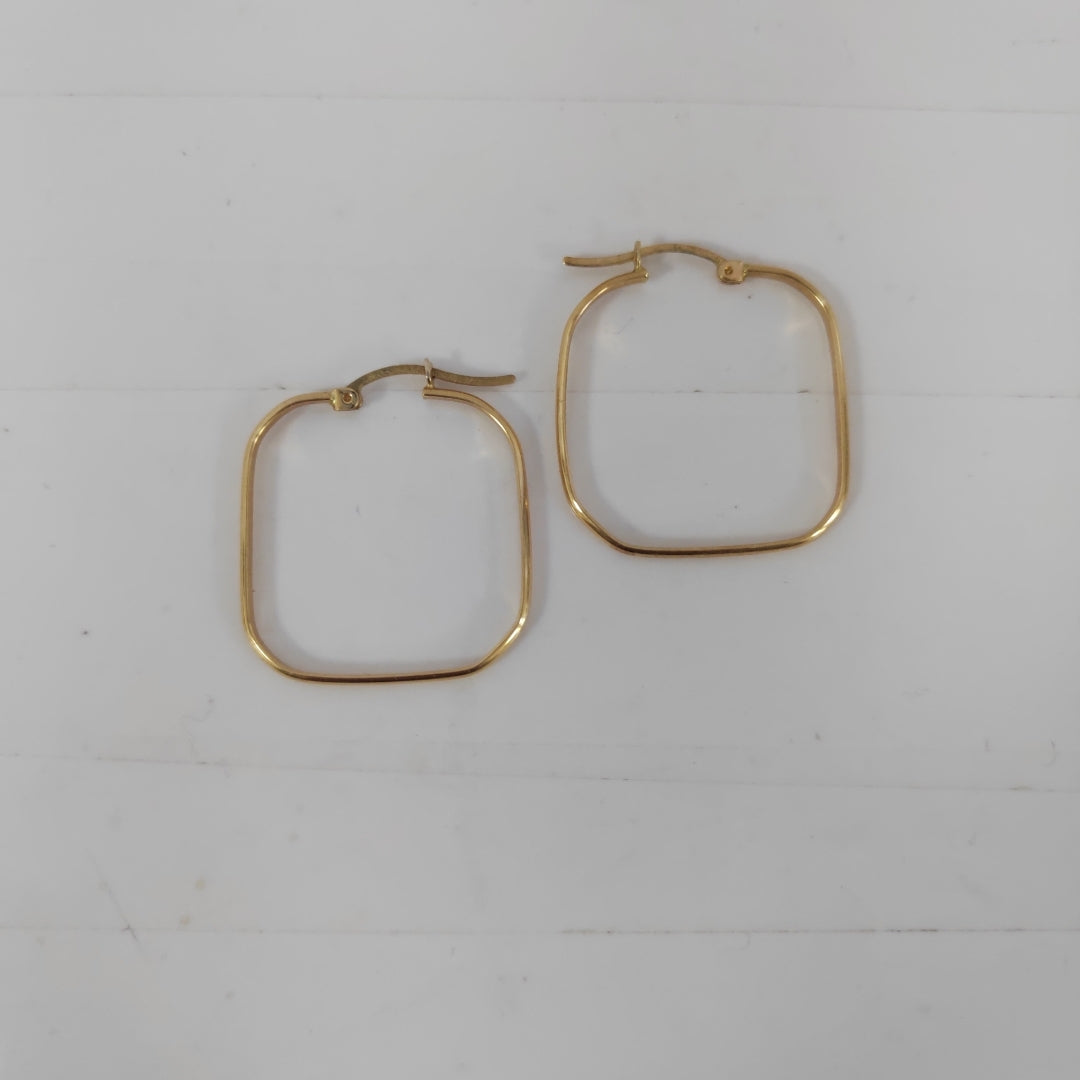ARRACADAS PAR ORO 14 K 2.5 GRMS (SEMINUEVO)