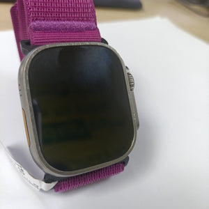 SMARTWATCH APPLE ULTRA TITANIO A2622 49 MM GPS + CELULAR (SEMINUEVO)