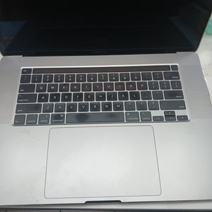LAPTOP APPLE MACBOOK PRO 16" 2019 2.6 A2141 512 GB SSD 32 GB RAM (SEMINUEVO)