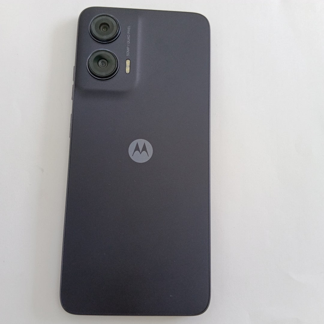 CELULAR MOTOROLA MOTO G35 XT2433-5 (2024) 256 GB 8 GB RAM (SEMINUEVO)