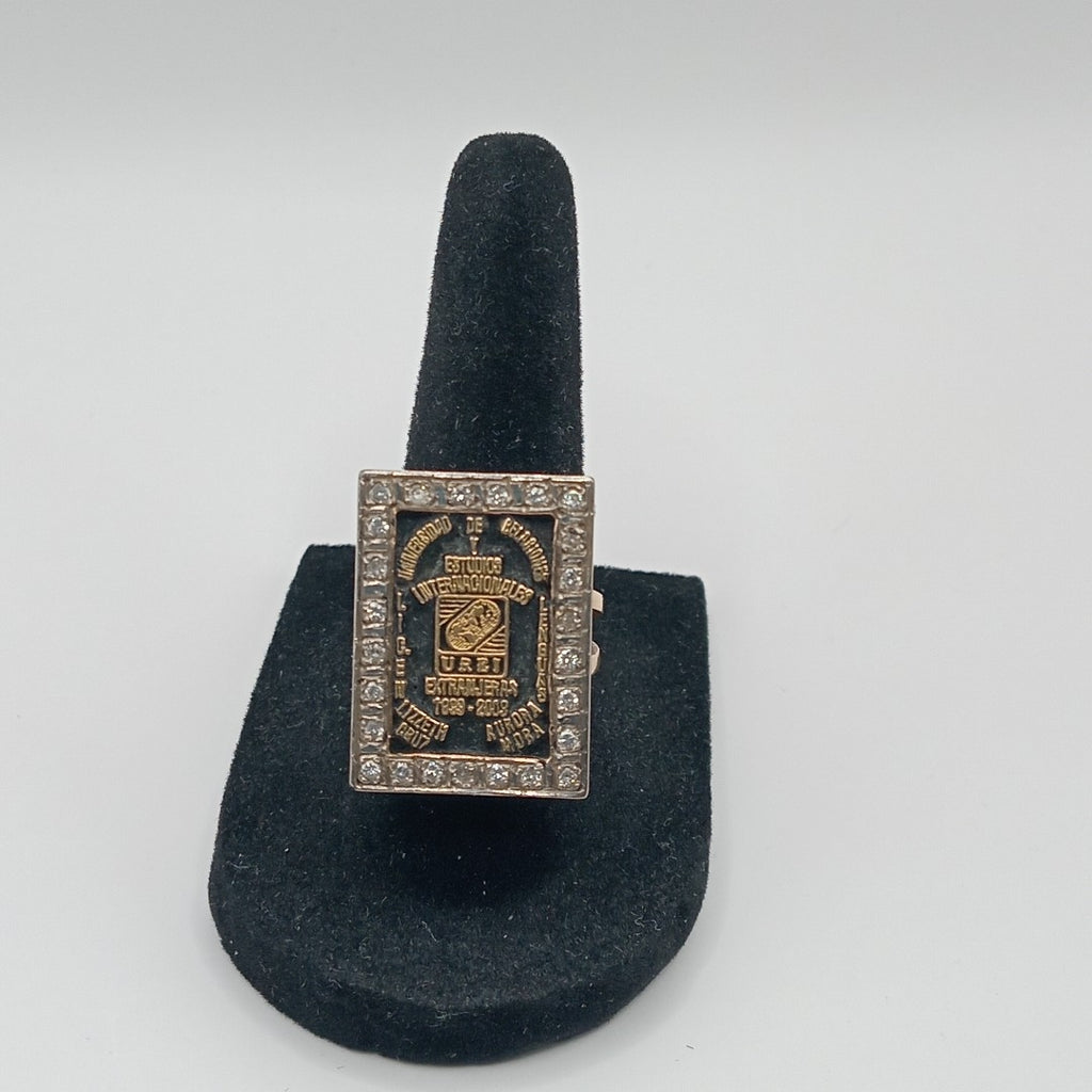 ANILLO DE GRADUACIÓN ORO 14 K 13.9 GRMS (SEMINUEVO)