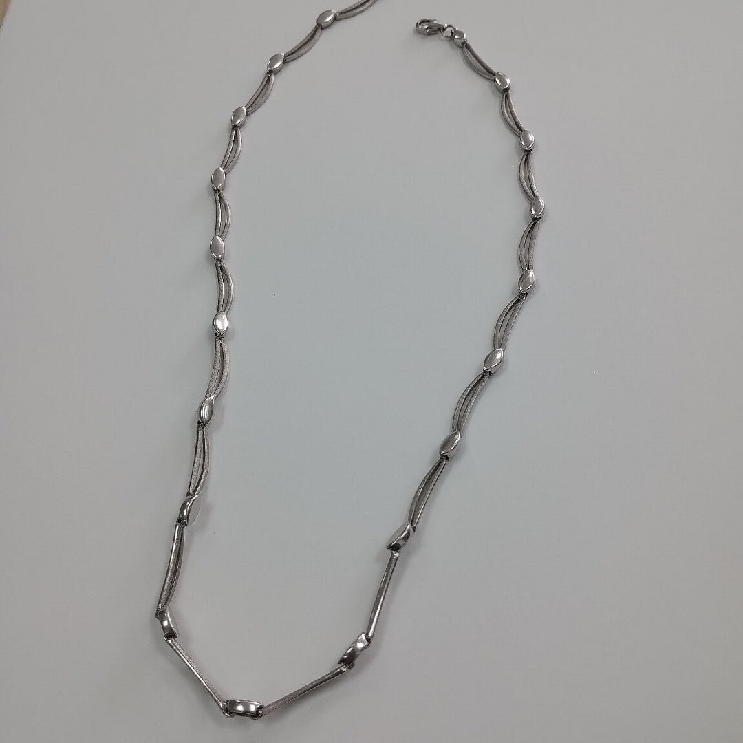 COLLAR ORO BLANCO 10 K 15,80 GRMS (SEMINUEVO)