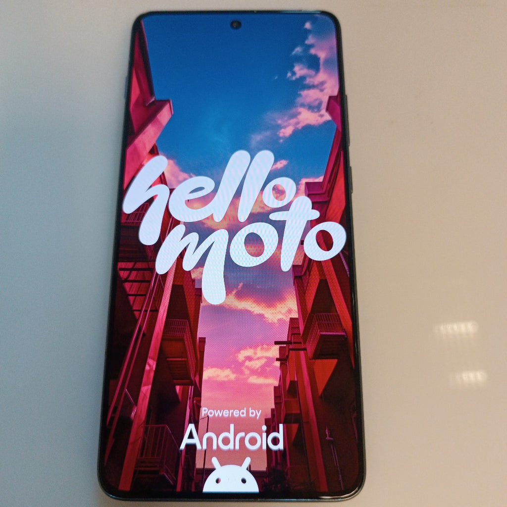 CELULAR MOTOROLA EDGE 70 XT2601-3 (2025) 512 GB 12 GB RAM (SEMINUEVO)