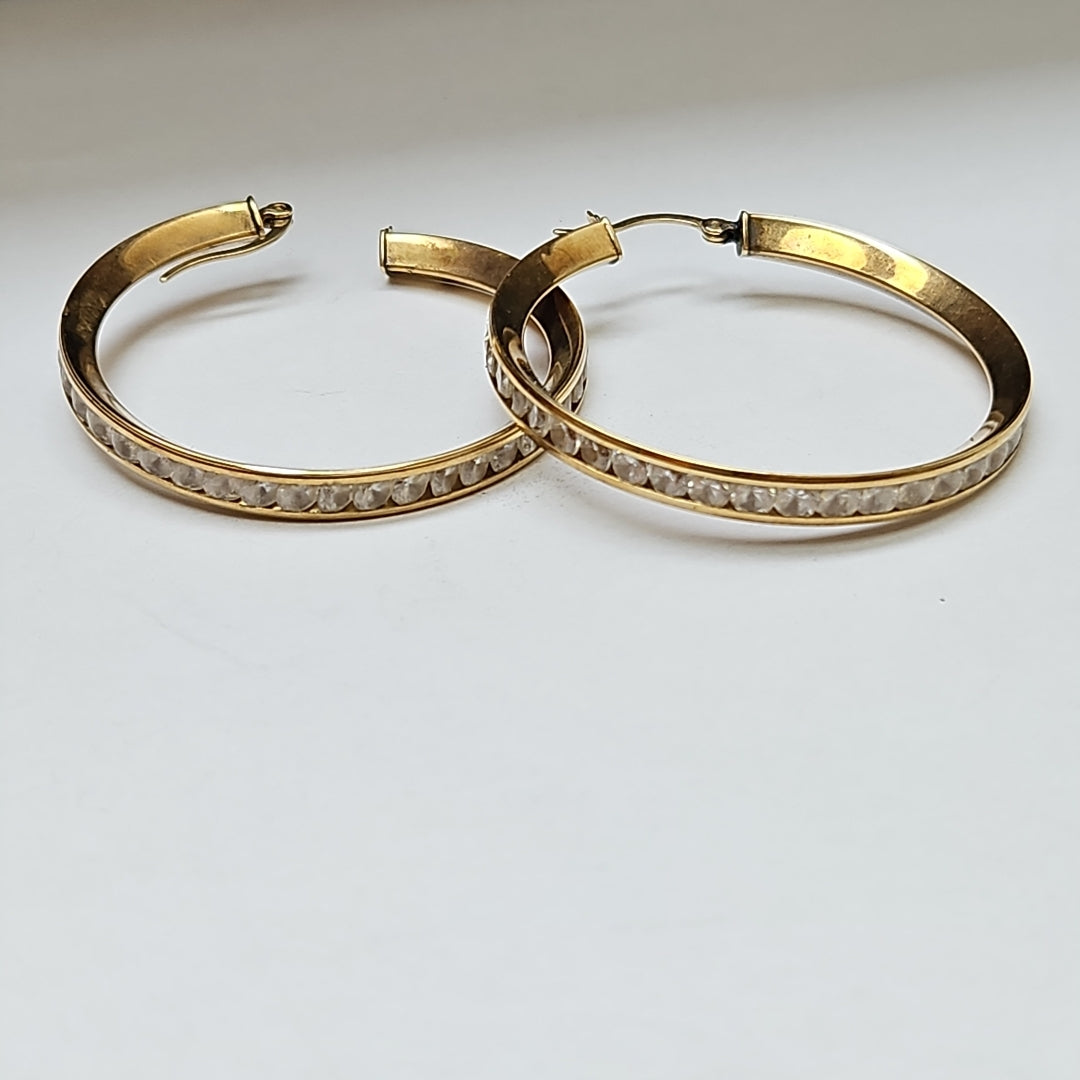 ARRACADAS PAR ORO 10 K 7.4 GRMS (SEMINUEVO)