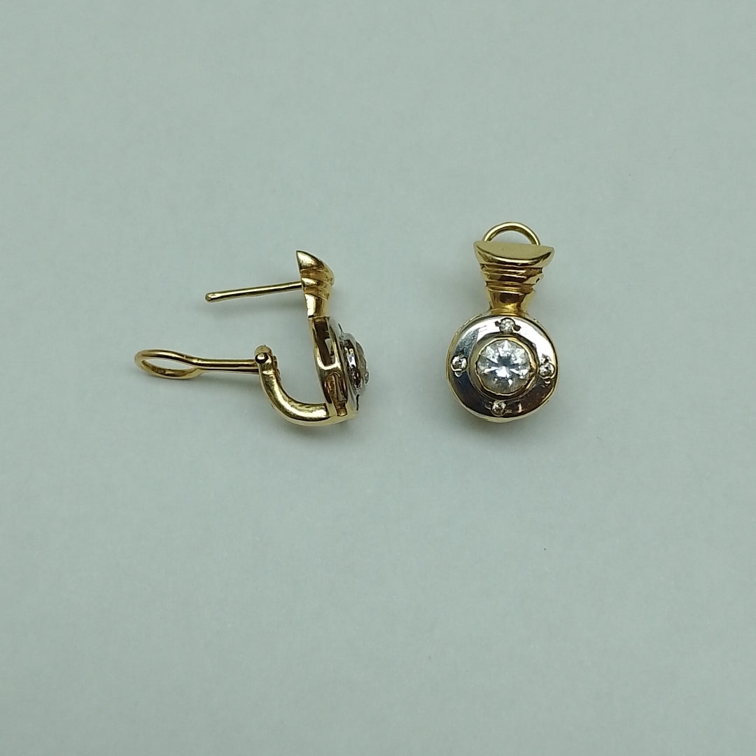 ARETES PAR ORO 14 K 3.9 GRMS (SEMINUEVO)