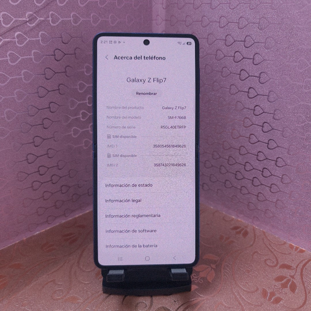 CELULAR SAMSUNG GALAXY Z FLIP 7 SM-F766B (2025) 512 GB 12 GB RAM (SEMINUEVO)