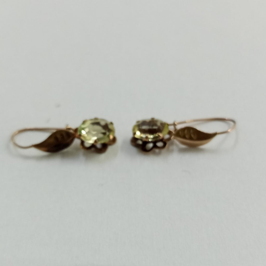 ARETES PAR ORO 8 K 1.2 GRMS (SEMINUEVO)