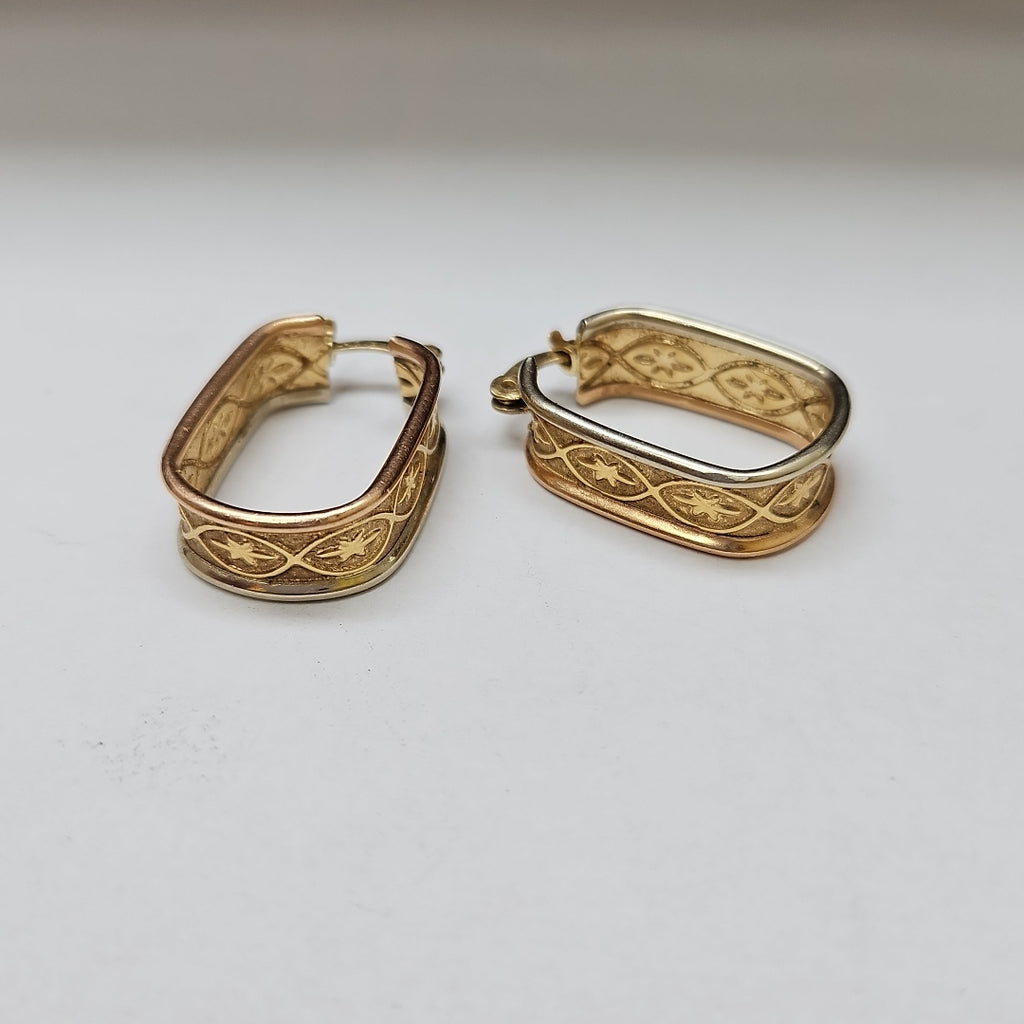 ARRACADAS PAR ORO 14 K 4.8 GRMS (SEMINUEVO)